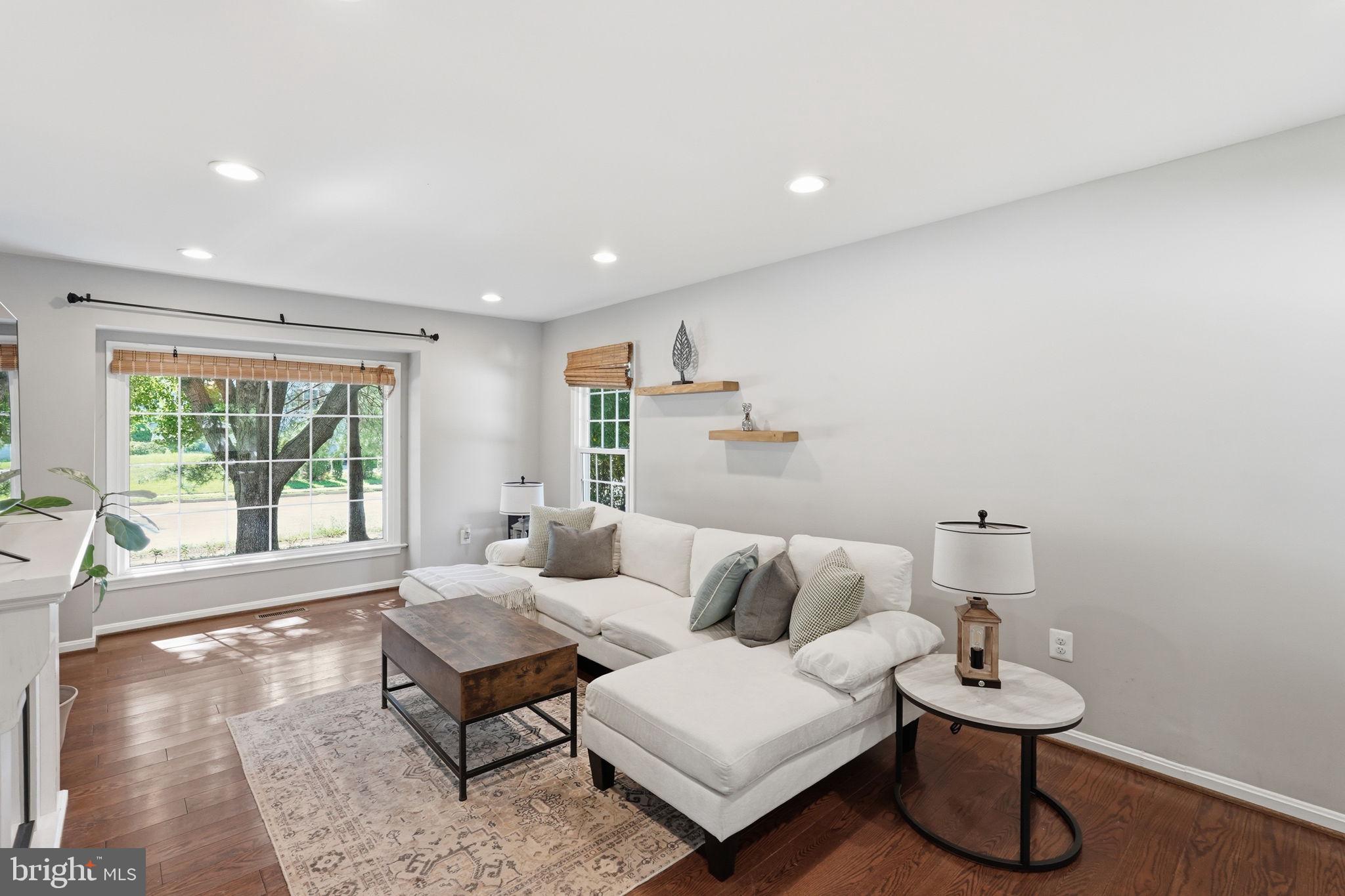 7832 Fordson Road Alexandria, VA 22306 - Photo 4 of 34