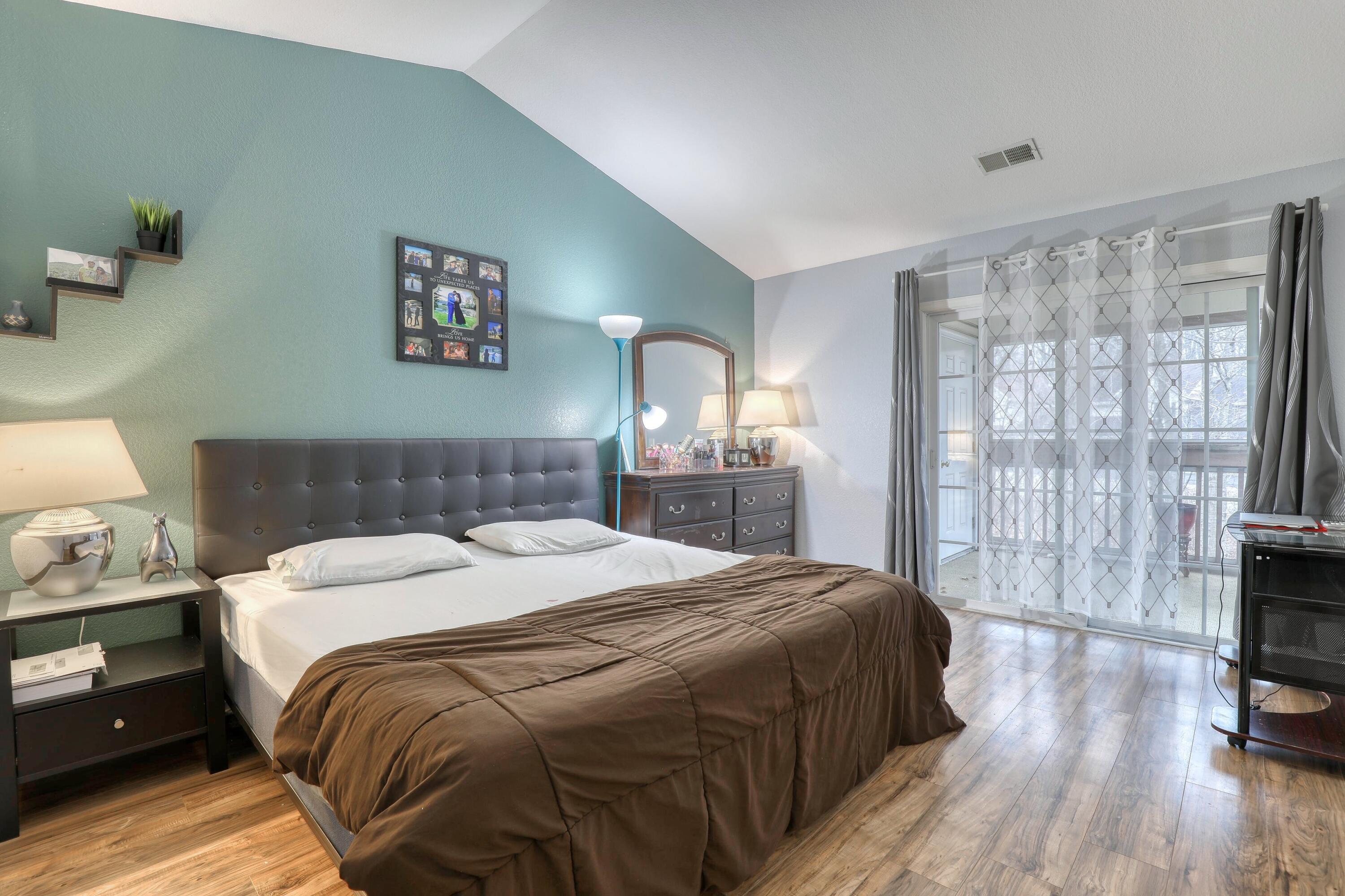 9239 South 54th Street Franklin, WI 53132 - Photo 12 of 28 24