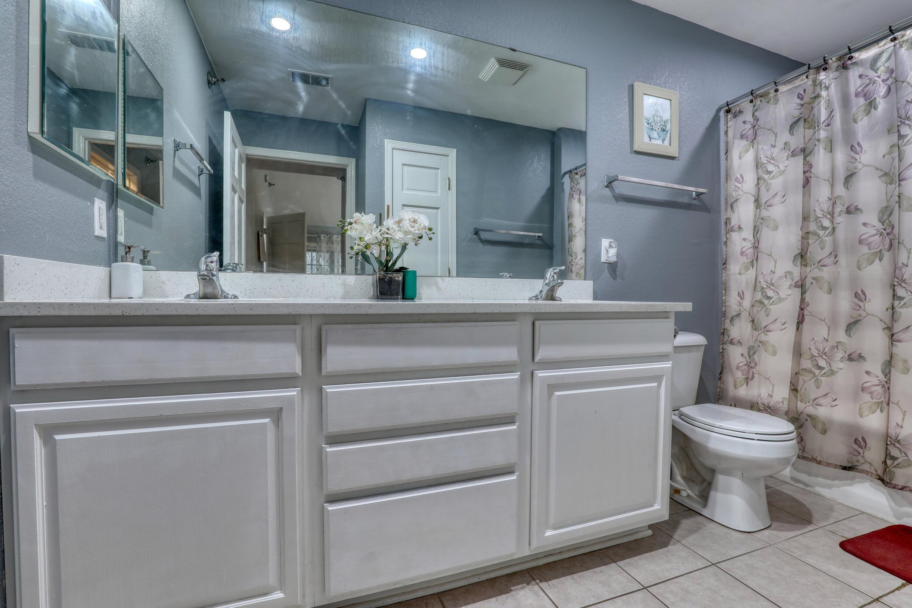 9239 South 54th Street Franklin, WI 53132 - Photo 14 of 28 27