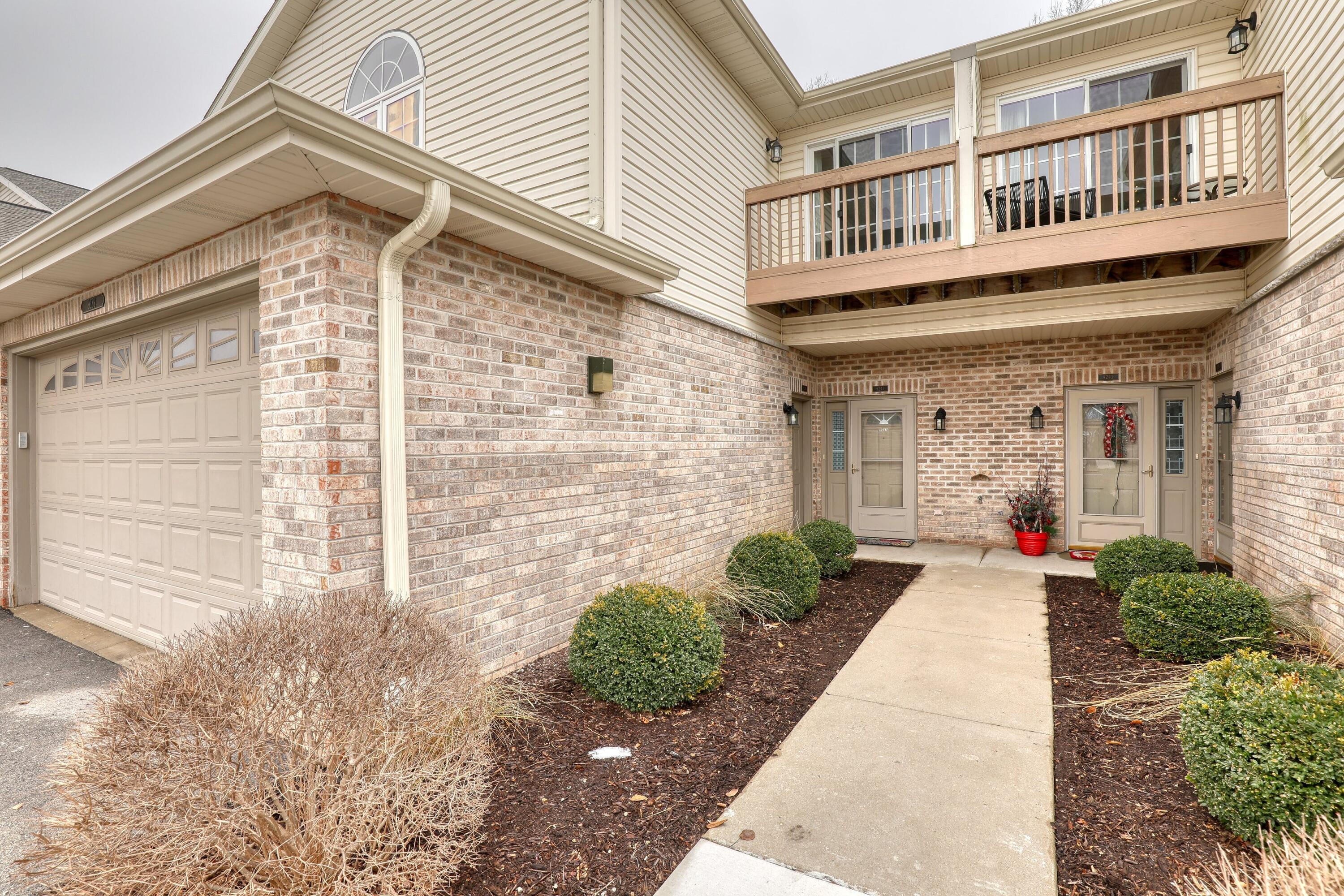 9239 South 54th Street Franklin, WI 53132 - Photo 26 of 28 32