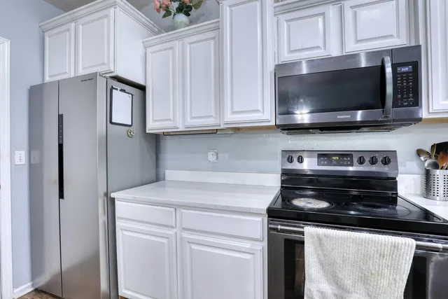 $329,000 | 9239 South 54th Street, Franklin, WI 53132