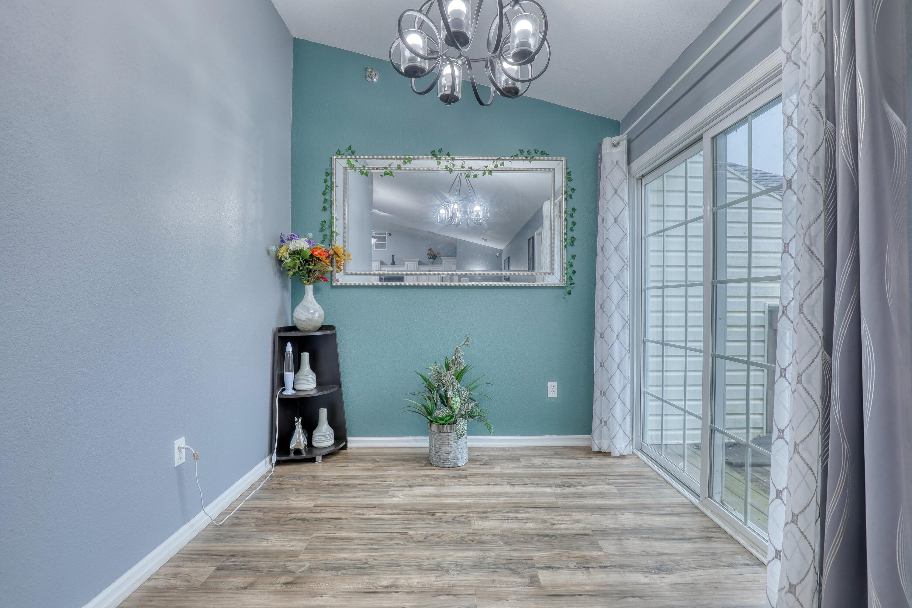 9239 South 54th Street Franklin, WI 53132 - Photo 8 of 28 17