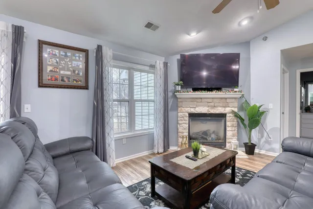 $329,000 | 9239 South 54th Street, Franklin, WI 53132