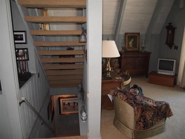 4515 Heynig Road Harbor Springs, MI 49740 - Photo 10 of 14 Gallery Image 10