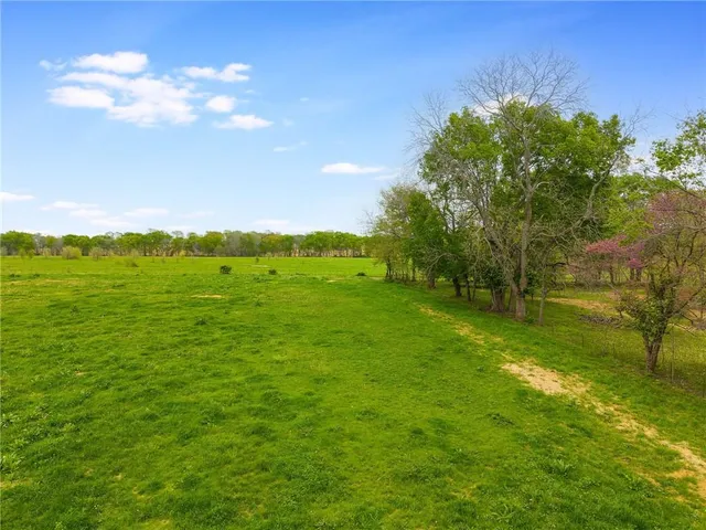 $375,000 | 15817 Plattsburg Road, Kearney, MO 64060