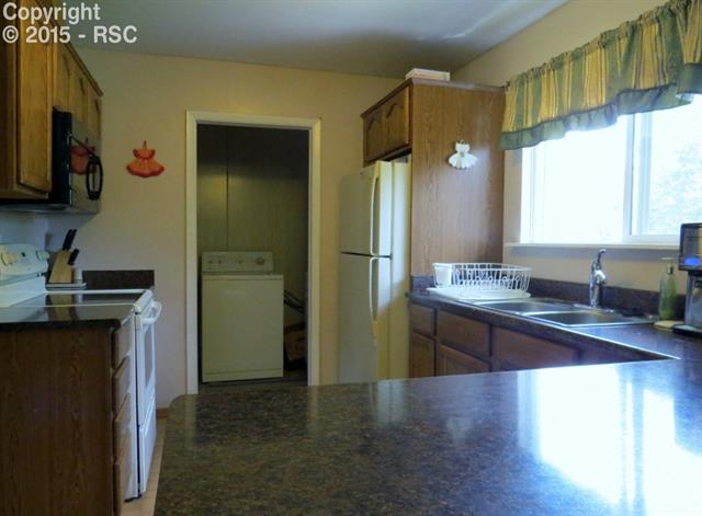4 Robertson Road Pueblo, CO 81001 - Photo 7 of 20 Gallery Image 7