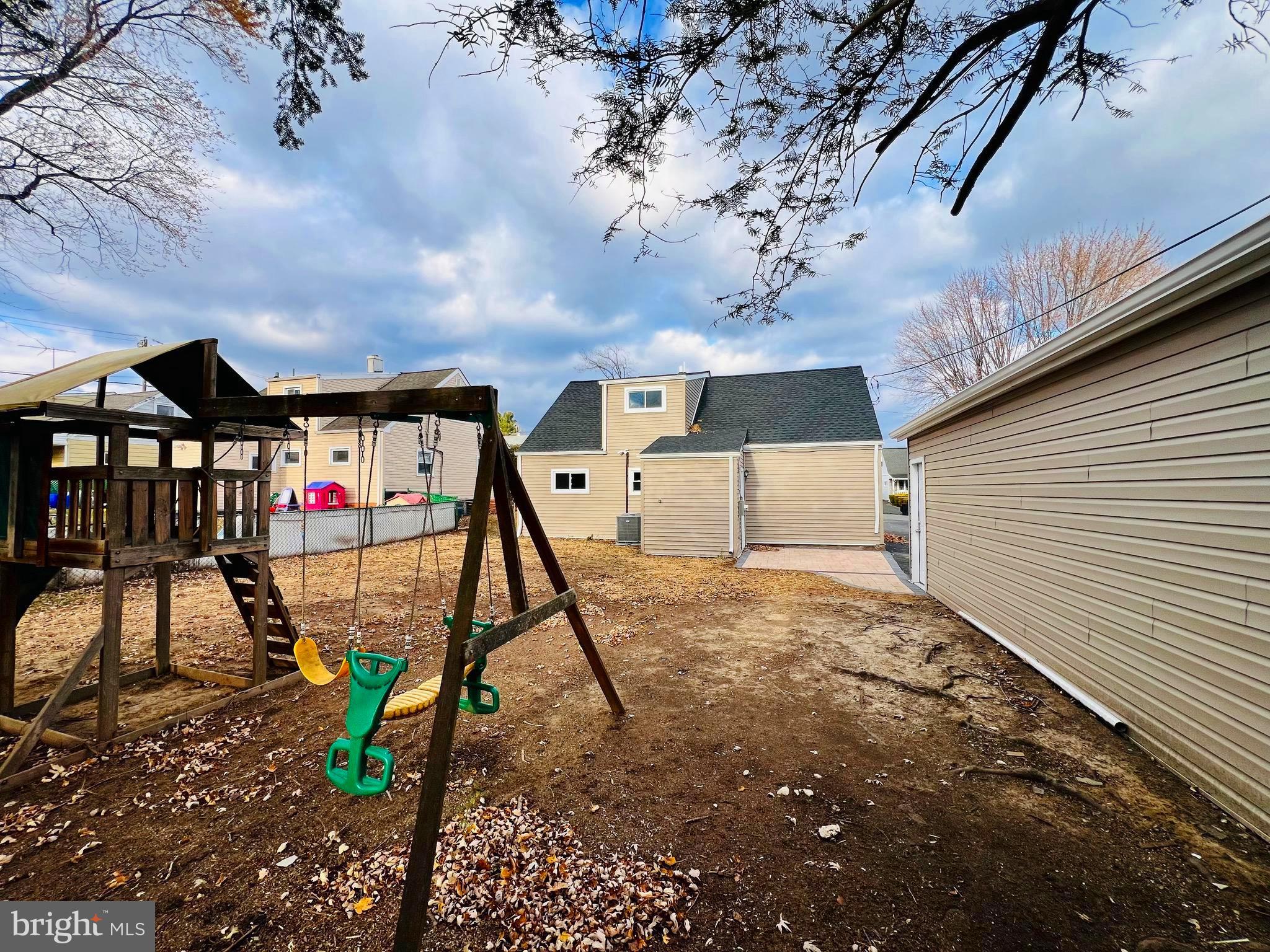 504 Selma Street Philadelphia, PA 19116 - Photo 31 of 31 a front view of a house with a space