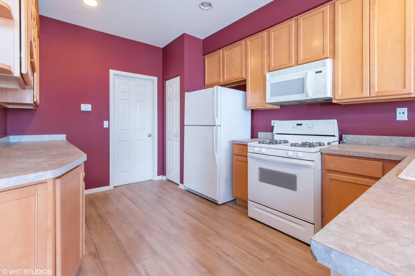 1018 Montego Bay Court Romeoville, IL 60446 - Photo 4 of 18