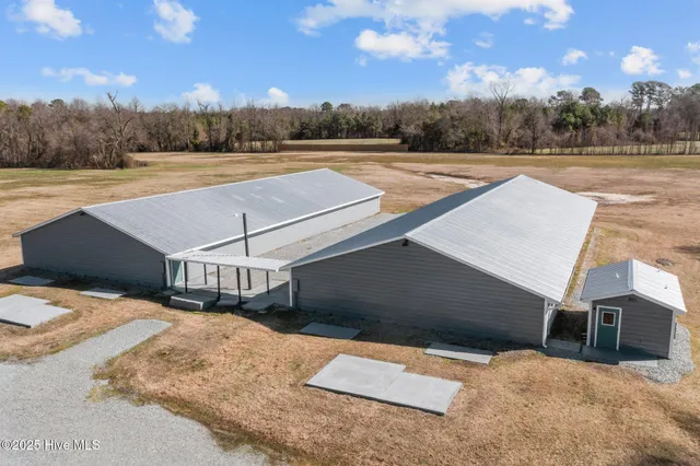 $1,700,000 | 9572 Highway 41, Pink Hill, NC 28572