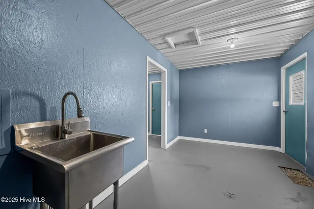 $1,700,000 | 9572 Highway 41, Pink Hill, NC 28572