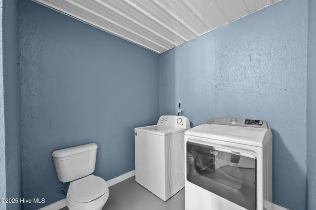 $1,700,000 | 9572 Highway 41, Pink Hill, NC 28572