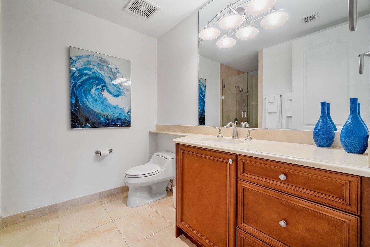 1 North Ocean Boulevard, Unit 202 Boca Raton, FL 33432 - Photo 24 of 41 018-1NorthOceanBoulevard-BocaRaton-FL-33