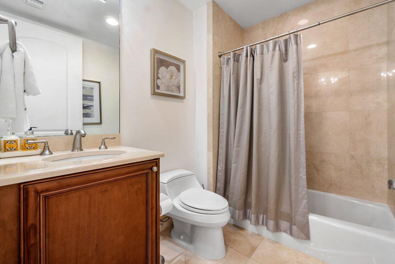 1 North Ocean Boulevard, Unit 202 Boca Raton, FL 33432 - Photo 26 of 41 002-1NorthOceanBoulevard-BocaRaton-FL-33