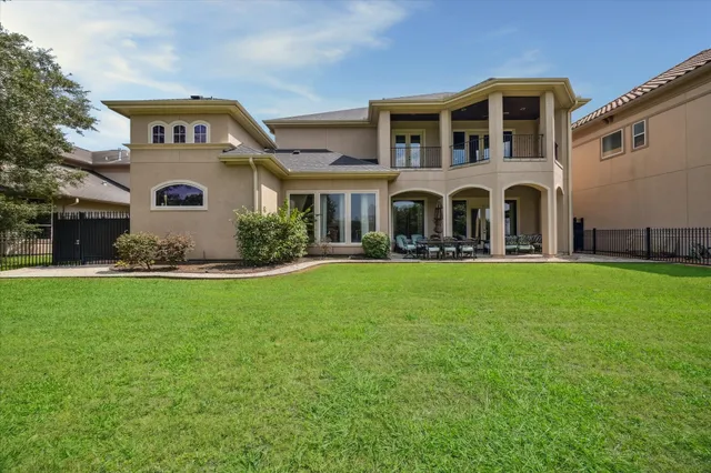 $1,379,000 | 11726 Montmarte Boulevard, Houston, TX 77082