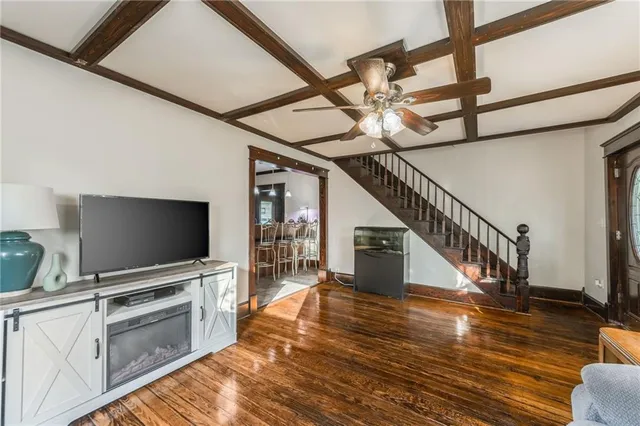 $190,000 | 104 West Pine Street, Orrick, MO 64077