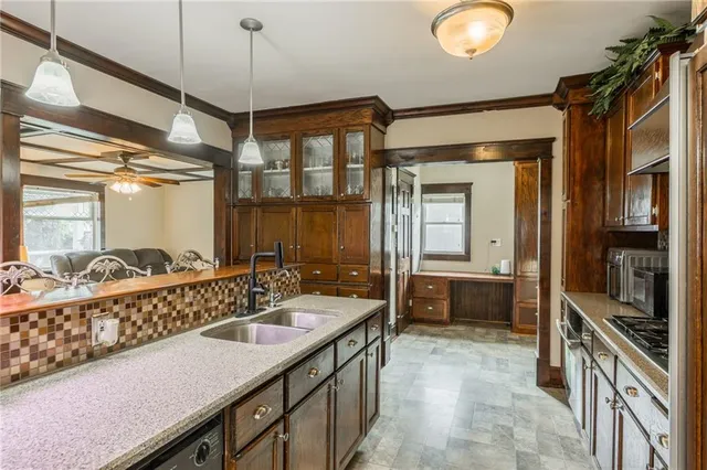 $190,000 | 104 West Pine Street, Orrick, MO 64077