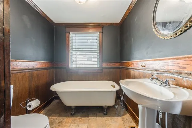 $190,000 | 104 West Pine Street, Orrick, MO 64077