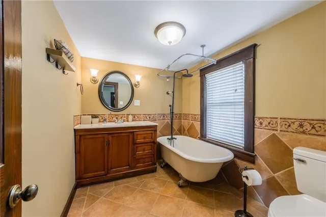 $190,000 | 104 West Pine Street, Orrick, MO 64077