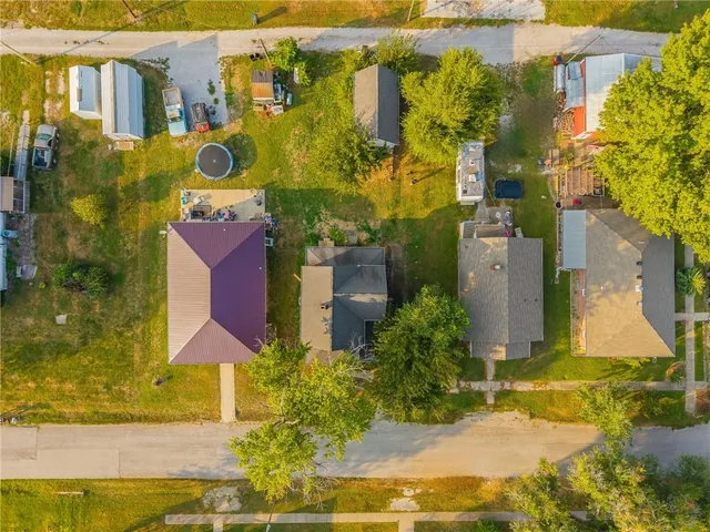 $190,000 | 104 West Pine Street, Orrick, MO 64077