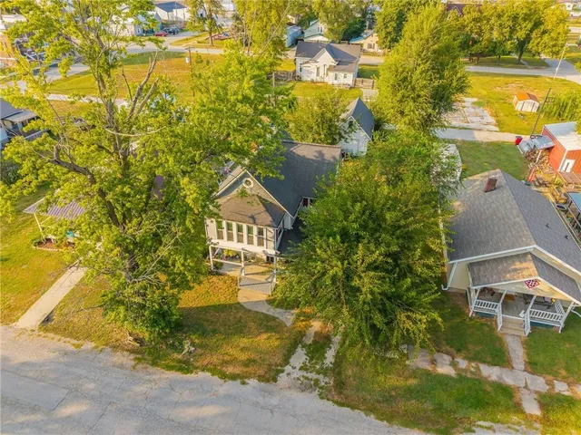 $190,000 | 104 West Pine Street, Orrick, MO 64077