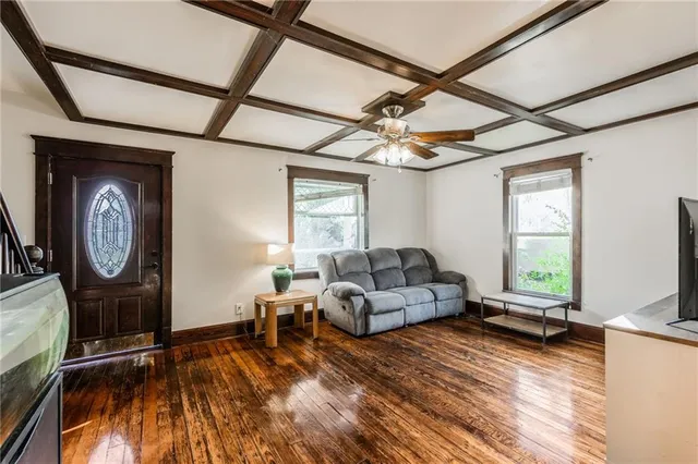 $190,000 | 104 West Pine Street, Orrick, MO 64077