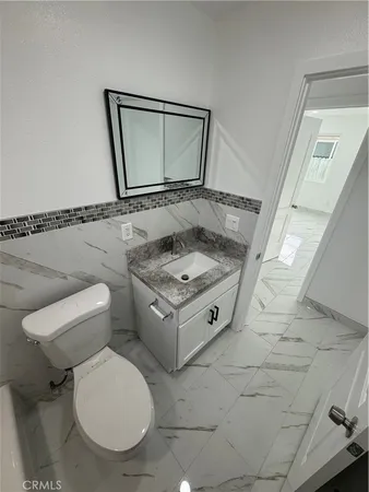 $2,000 | 3536 West 108th Street, Unit 3536 1/4, Inglewood, CA 90303