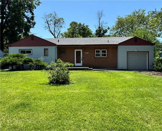 $254,500 | 4615 Northeast 47th Street, Kansas City, MO 64117