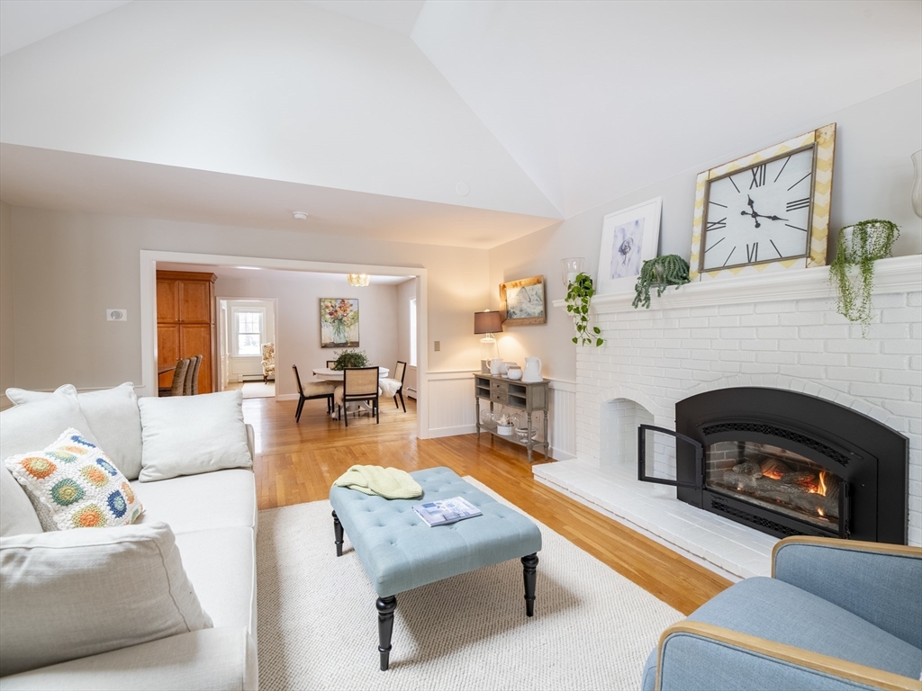 25 Gardner Road Duxbury, MA 02332 - Photo 13 of 41 Gallery Image 13