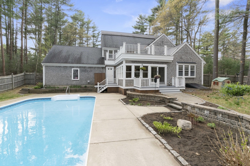 25 Gardner Road Duxbury, MA 02332 - Photo 7 of 41 Gallery Image 7