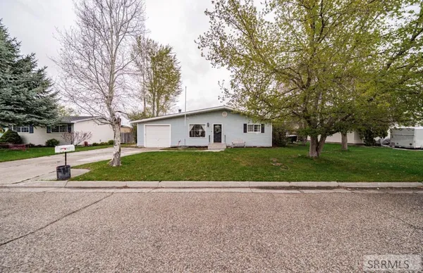 $350,000 | 3715 East Vaughn Street, Ammon, ID 83406