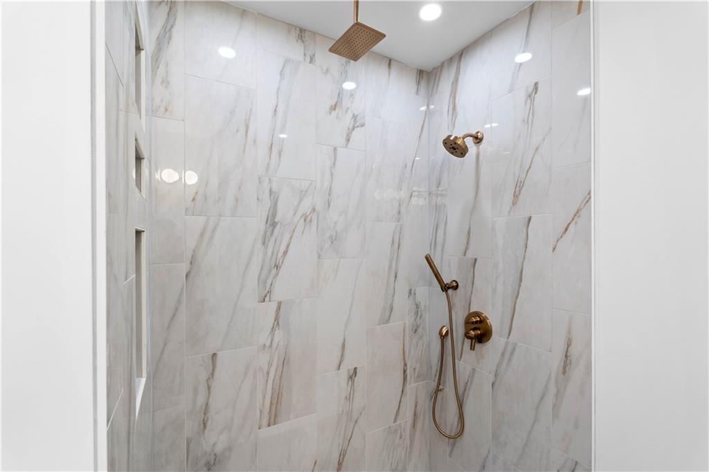 256 44th Street Pittsburgh, PA 15201 - Photo 24 of 45 a bathroom with a shower