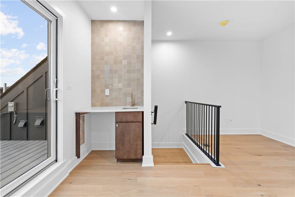 256 44th Street Pittsburgh, PA 15201 - Photo 36 of 45 a view of entryway with wooden floor