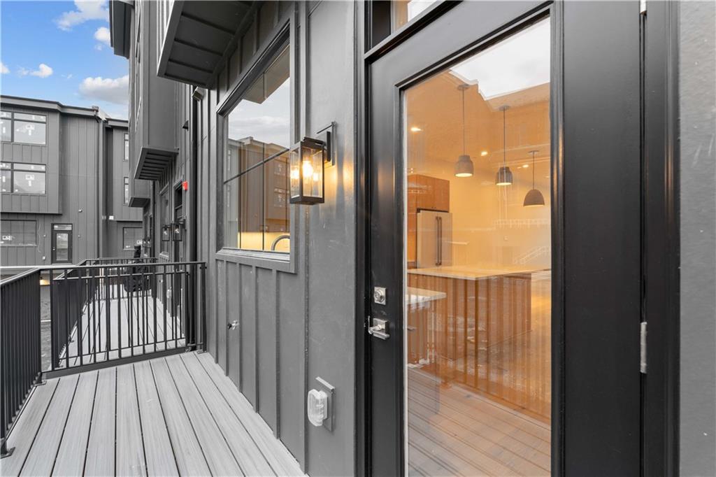 256 44th Street Pittsburgh, PA 15201 - Photo 39 of 45 a view of a balcony from door