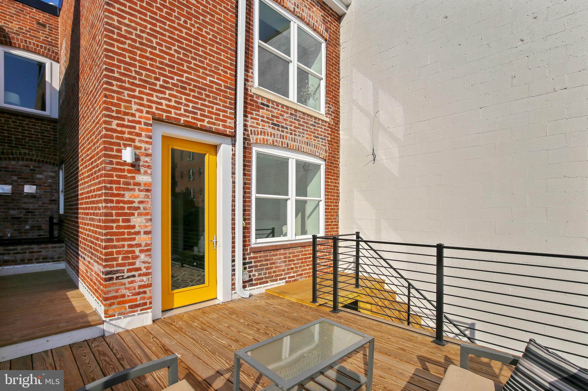 1824 Calvert Street Northwest, Unit 2 Washington, DC 20009 - Photo 27 of 39 Main Level Deck