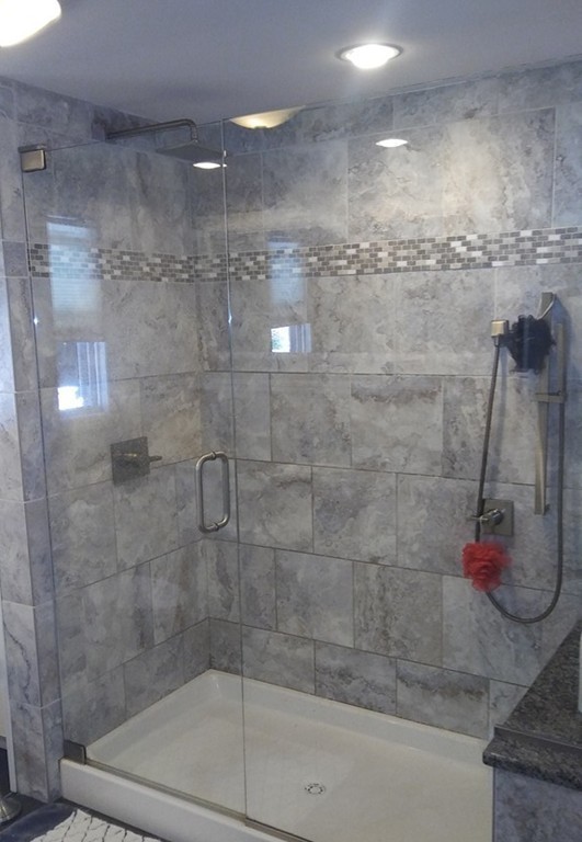 35 Feltham Road Springfield, MA 01118 - Photo 6 of 21 Gallery Image 6