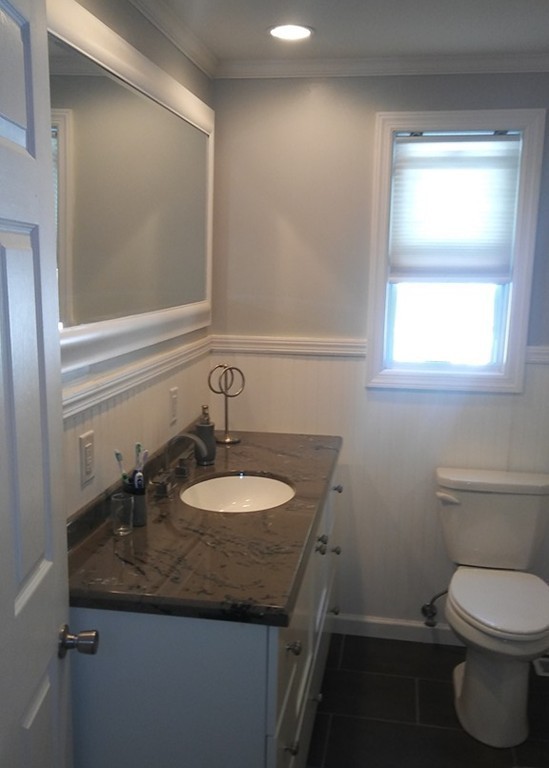 35 Feltham Road Springfield, MA 01118 - Photo 7 of 21 Gallery Image 7