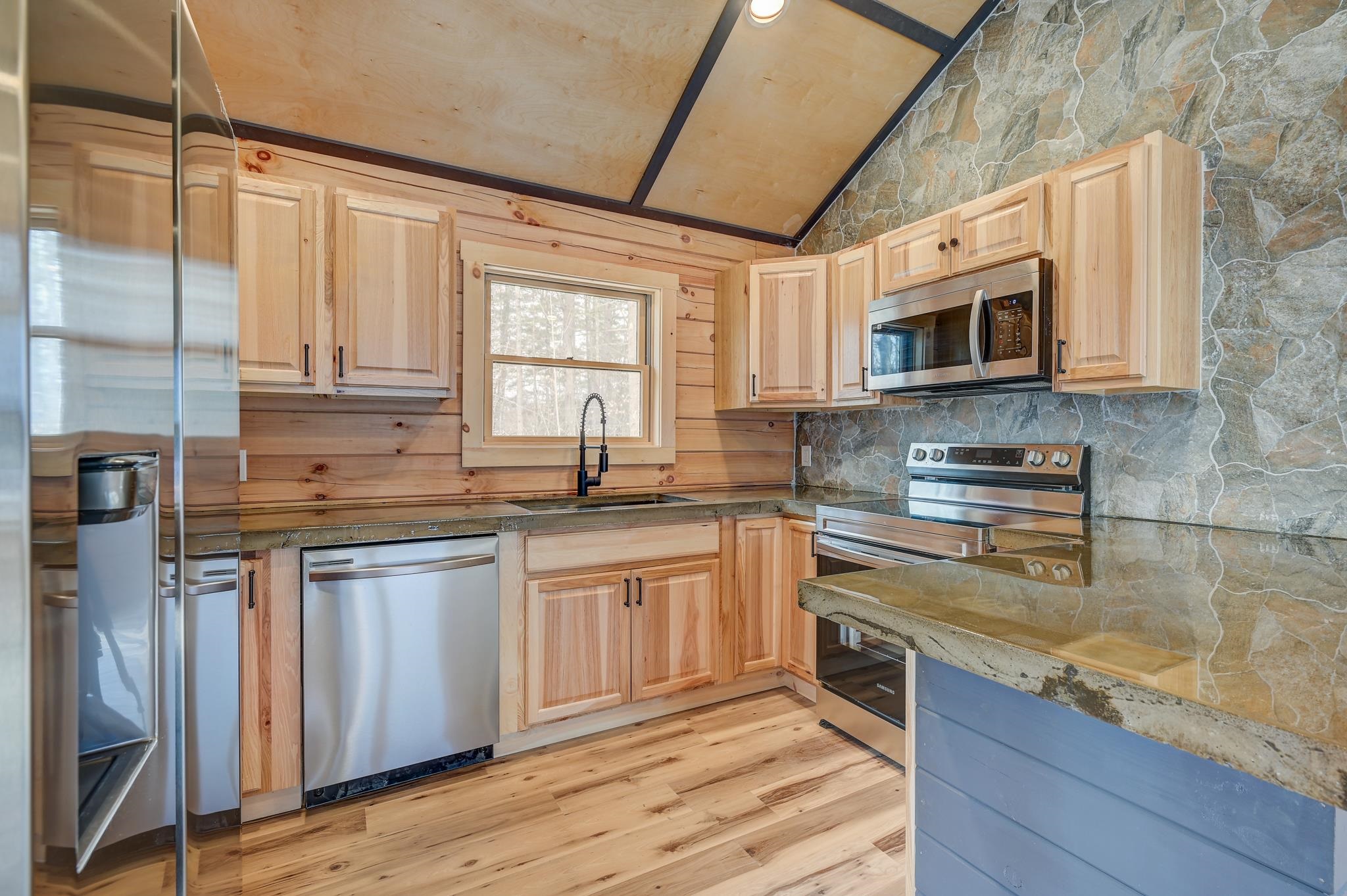 10 Grandval Way Madison, NH 03849 - Photo 8 of 45 Gallery Image 8