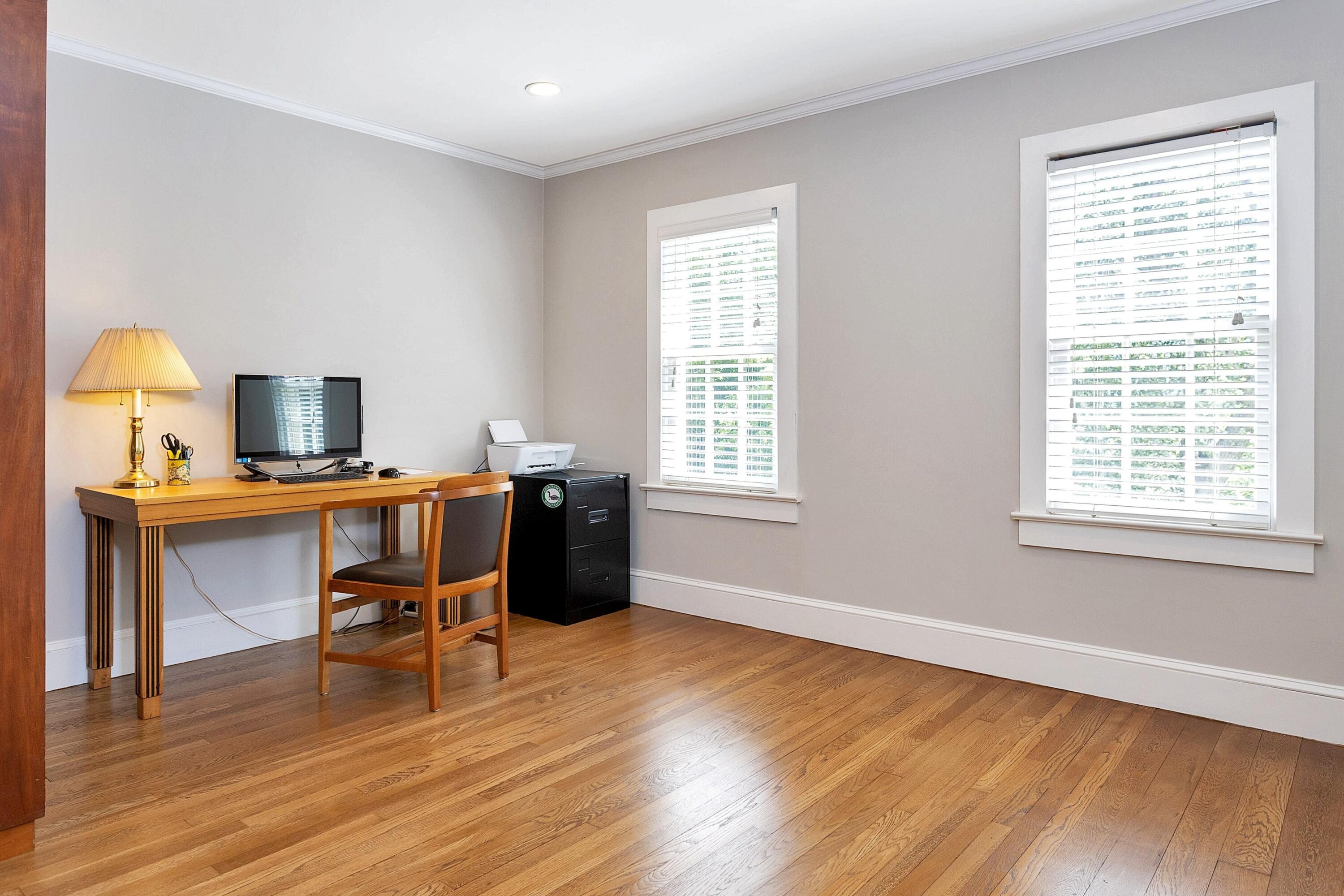 567 Haviland Road Stamford, CT 06903 - Photo 21 of 42 021