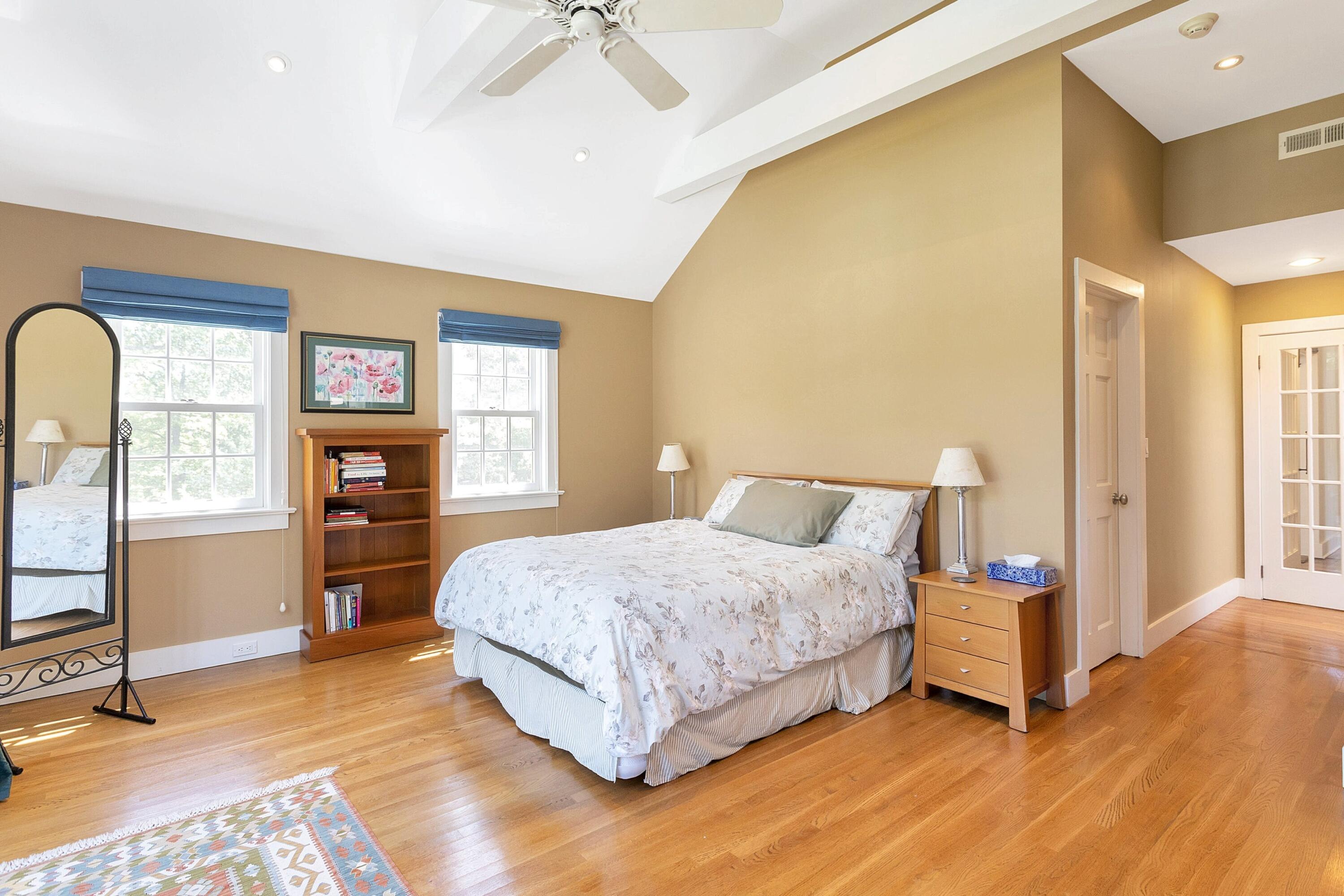 567 Haviland Road Stamford, CT 06903 - Photo 23 of 42 023