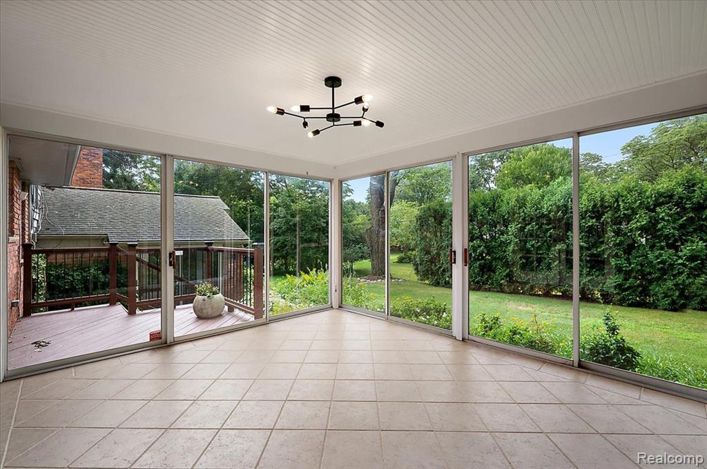 950 Satterlee Road Bloomfield Hills, MI 48304 - Photo 48 of 57