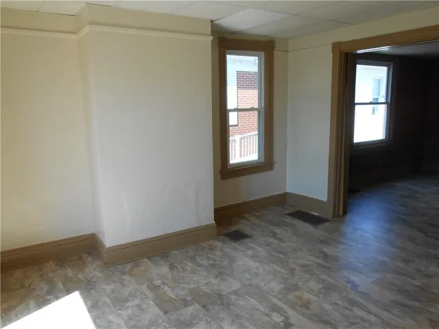 $1,350 | 207 Independence Street, Perryopolis, PA 15473