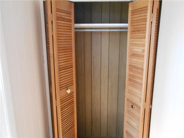 $1,350 | 207 Independence Street, Perryopolis, PA 15473