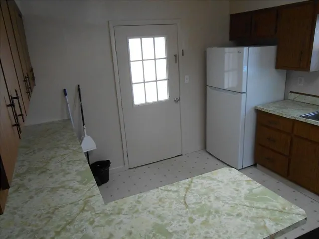 $1,350 | 207 Independence Street, Perryopolis, PA 15473