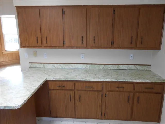 $1,350 | 207 Independence Street, Perryopolis, PA 15473