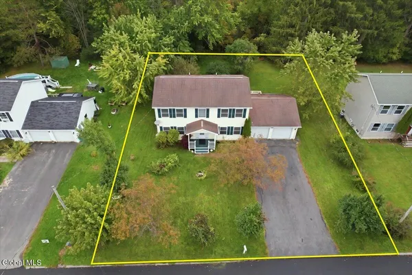 $349,777 | 12 Pine Avenue, Johnstown, NY 12095