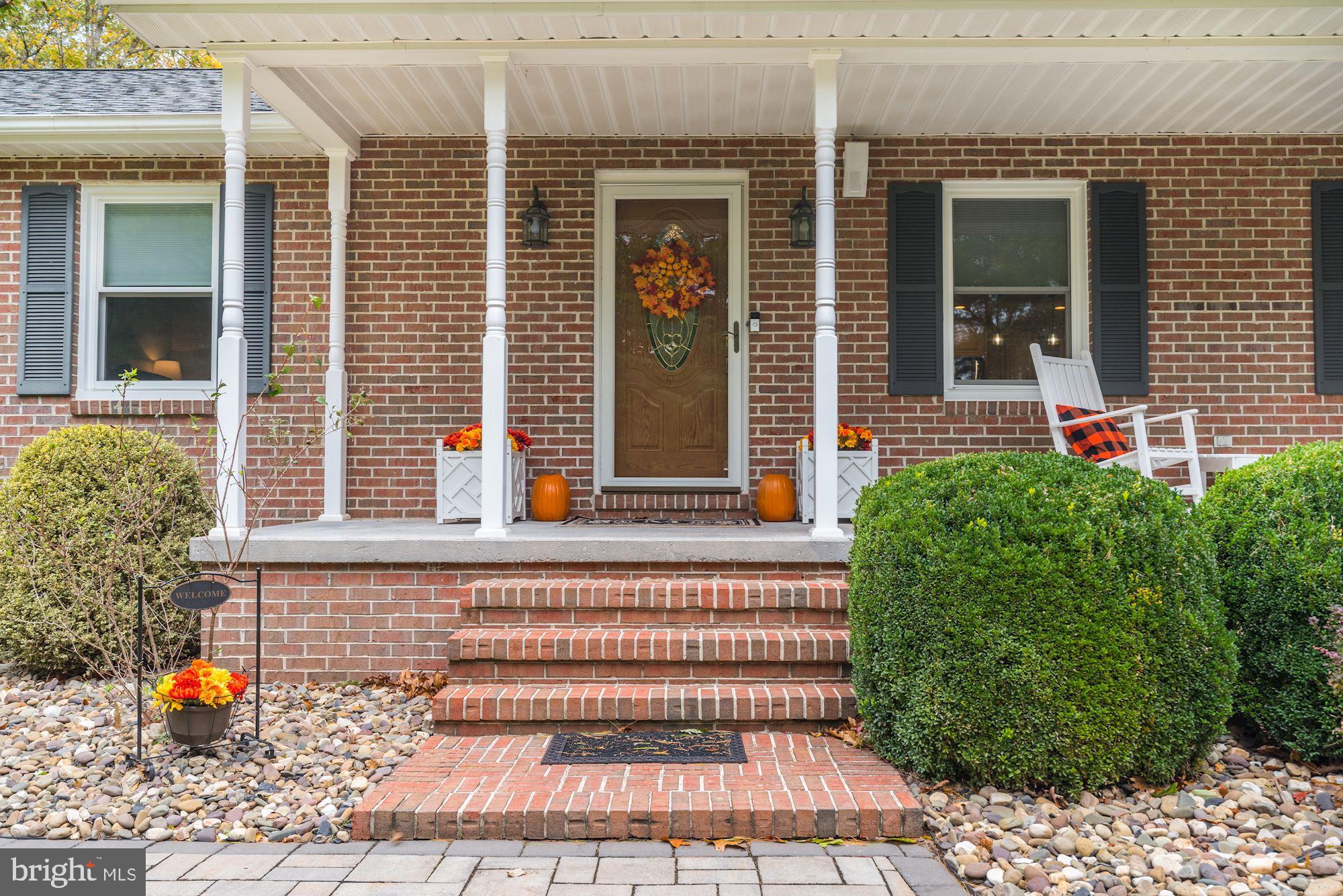 400 Gardners Road Cross Junction, VA 22625 - Photo 2 of 67