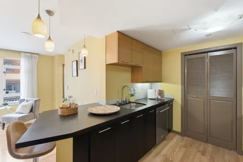 $699,000 | 177 Townsend Street, Unit 237, San Francisco, CA 94107