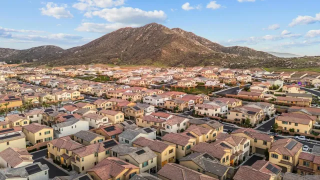 $479,000 | 29423 Tourmaline Way, Winchester, CA 92596