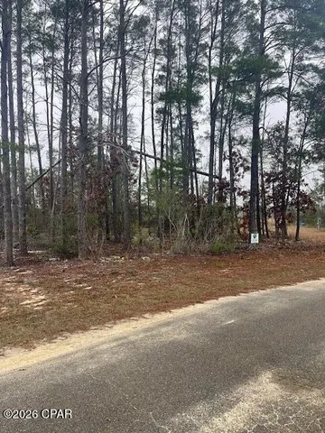 $26,900 | 28 Golf Club Circle, Unit 28, Ponce de Leon, FL 32455