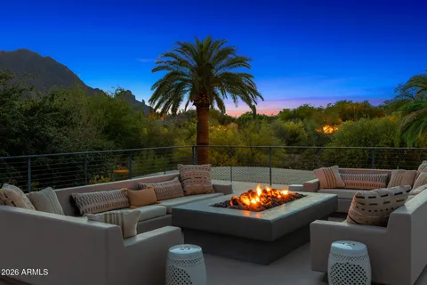 $13,500,000 | 5721 North Casa Blanca Drive, Paradise Valley, AZ 85253